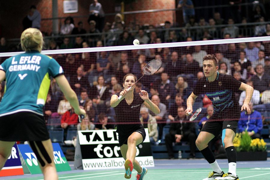 Linda Efler, Carla Nelte und Raphael Beck, © Badmintonfotos von Frank Kossiski