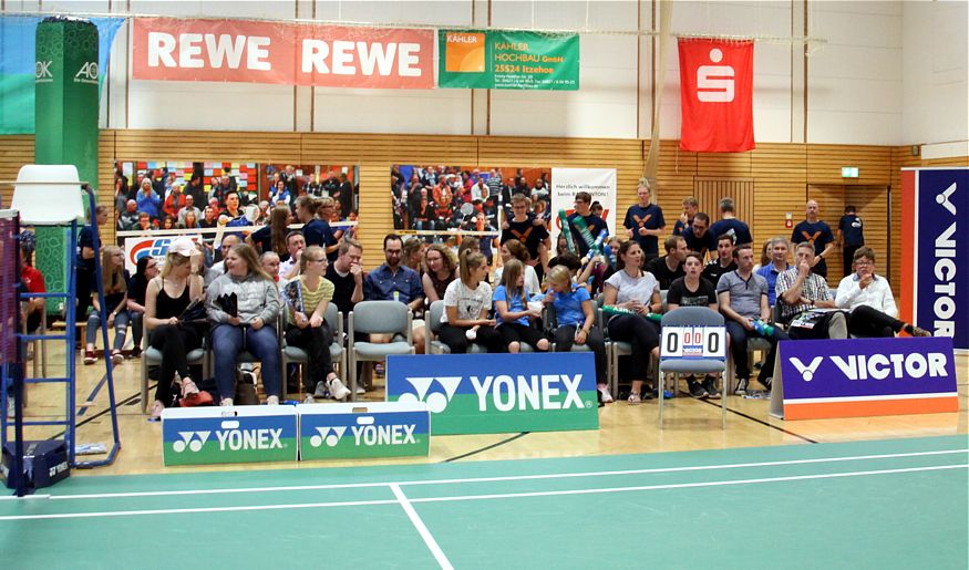 Badminton-Länderspiel Deutschland - Niederlande in Brokdorf, ausgerichtet durch den Sport-Club Itzehoe