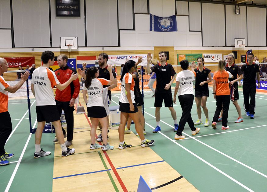 Badminton-Länderspiel Deutschland - Niederlande in Brokdorf, ausgerichtet durch den Sport-Club Itzehoe